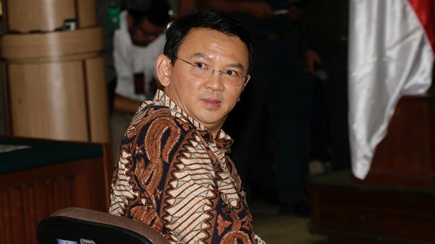 Guvernr indonsk Jakarty Basuki Tjahaja Purnama, znm jako Ahok, stanul v ter ped soudem kvli dajn urce islmu (13. prosince 2016).