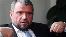 Karlovarský psychiatr Karel Moravec upozorňuje na rizika spojená s Vánocemi,... Karlovarský psychiatr Karel Moravec upozorňuje na rizika spojená s Vánocemi,...