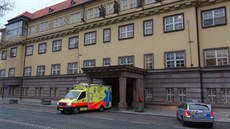 V sobotu ráno zemřel chodec po srážce s automobilem v centru Prahy (17.... V sobotu ráno zemřel chodec po srážce s automobilem v centru Prahy (17....
