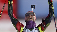 VELKÝ FINIŠ. Biatlonistka Veronika Zvařičová přivezla českou ženskou štafetu do... VELKÝ FINIŠ. Biatlonistka Veronika Zvařičová přivezla českou ženskou štafetu do...