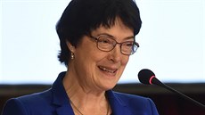 Nová předsedkyně AV ČR Eva Zažímalová krátce před svým zvolením (15. prosince... Nová předsedkyně AV ČR Eva Zažímalová krátce před svým zvolením (15. prosince...