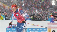ZA VÍTĚZSTVÍM. Gabriela Koukalová v hromadném závodu v Novém Městě na Moravě. ZA VÍTĚZSTVÍM. Gabriela Koukalová v hromadném závodu v Novém Městě na Moravě.