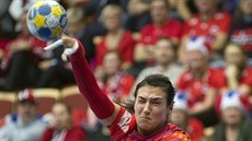 Rumunská házenkářka Cristina Neaguová v zápase s Maďarskem. Rumunská házenkářka Cristina Neaguová v zápase s Maďarskem.
