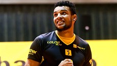 Kolumbijský blokař Renzo Mendoza. v dresu Brna. Kolumbijský blokař Renzo Mendoza. v dresu Brna.