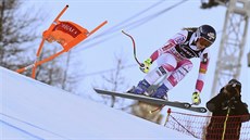 Laurenne Rossová během sjezdu do kombinace ve Val d'Isere. Laurenne Rossová během sjezdu do kombinace ve Val d'Isere.