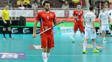 Český florbalista Jiří Curney v utkání proti Švýcarsku. Český florbalista Jiří Curney v utkání proti Švýcarsku.