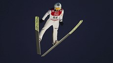 Polský skokan na lyžích Kamil Stoch během klání v Lillehammeru Polský skokan na lyžích Kamil Stoch během klání v Lillehammeru
