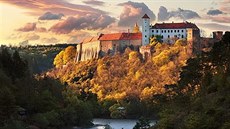 Na Bítově se dodnes vzpomíná na rozverného porcelánového barona Jiřího Haase. Na Bítově se dodnes vzpomíná na rozverného porcelánového barona Jiřího Haase.