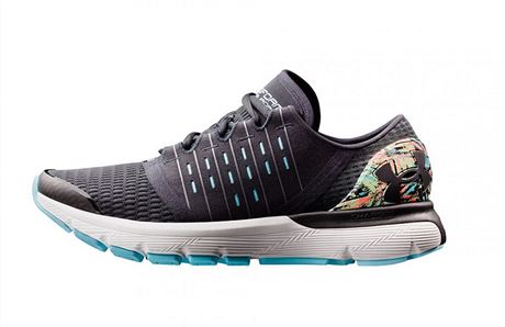 Boty Under Armour SpeedForm Gemini 3 RE lze propojit s mobilní aplikací a...