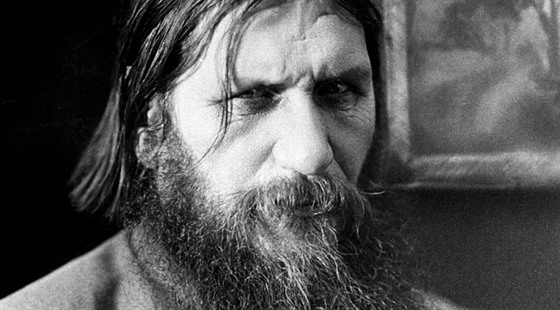 Rasputin v roce 1903 pijel do Petrohradu, dva roky poté byl uveden k carskému...