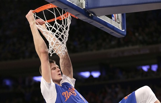 Kristaps Porzingis z New Yorku zasmeoval proti Bostonu,