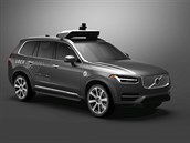 Autonomn prototyp Volva XC90, kter testuje Uber