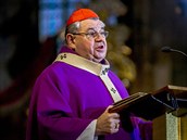 Kardinál Dominik Duka při bohoslužbě v katedrále svatého Víta, Václava a... Kardinál Dominik Duka při bohoslužbě v katedrále svatého Víta, Václava a...