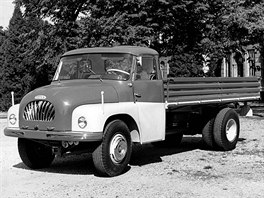 Prototyp valnk Tatra 137
