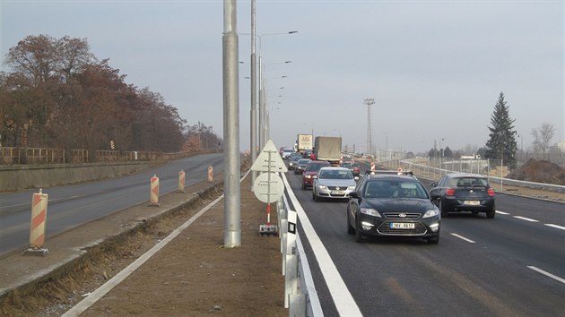 Rozdl mezi pravou (nov) a levou polovinou je vidt na prvn pohled.