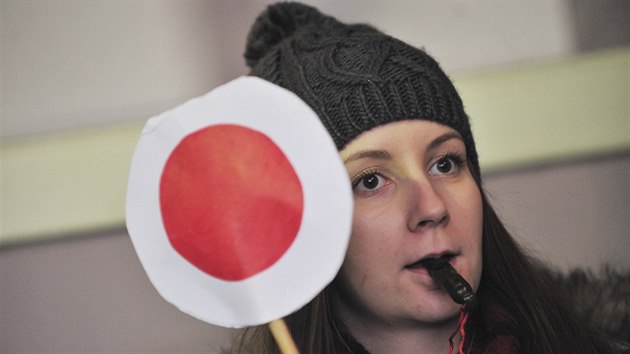 Protest proti zruen rychlkovch spoj na ndra v Kianov na rsku.