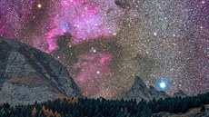Vesmírné fotografie od švýcarského fotografa Sandra Cassuta Vesmírné fotografie od švýcarského fotografa Sandra Cassuta