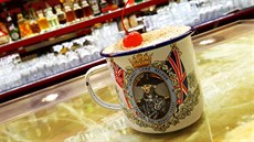 Pain killer pochází z Britských panenských ostrovů. Připravuje se z rumu,... Pain killer pochází z Britských panenských ostrovů. Připravuje se z rumu,...
