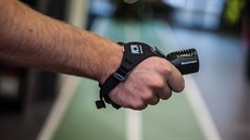 TEST: Nemáte rádi čelovky? Vyzkoušejte ruční svítilnu Nathan Zephyr TEST: Nemáte rádi čelovky? Vyzkoušejte ruční svítilnu Nathan Zephyr