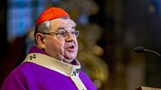 Kardinál Dominik Duka při bohoslužbě v katedrále svatého Víta, Václava a... Kardinál Dominik Duka při bohoslužbě v katedrále svatého Víta, Václava a...