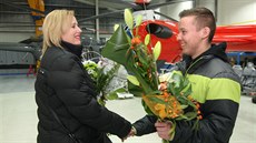 Setkání zachránkyně Jany Balcárkové a Jiřího Sekaniny, jehož vytáhla z hořícího... Setkání zachránkyně Jany Balcárkové a Jiřího Sekaniny, jehož vytáhla z hořícího...