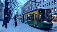 Tramvaj ForCity Smart Artic v ulicích Helsinek. vyrábí ji dceřiná firma Škody... Tramvaj ForCity Smart Artic v ulicích Helsinek. vyrábí ji dceřiná firma Škody...