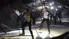 Jedna věc je při Bedřichovském Night Light Marathonu naprosto povinná, a to... Jedna věc je při Bedřichovském Night Light Marathonu naprosto povinná, a to...