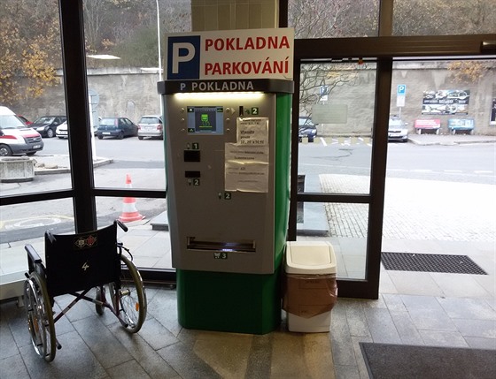 Parkovací automat na Homolce