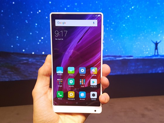 Bílé provedení Xiaomi Mi Mix