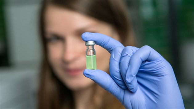 Výzkumníci z přírodovědecké a lékařské fakulty MU vyvinuli v laboratoři umělou... Výzkumníci z přírodovědecké a lékařské fakulty MU vyvinuli v laboratoři umělou...