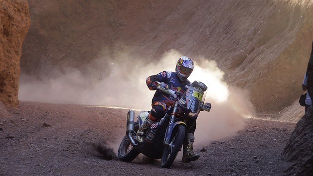 Australsk motocyklista Toby Price ve tet etap Rallye Dakar.