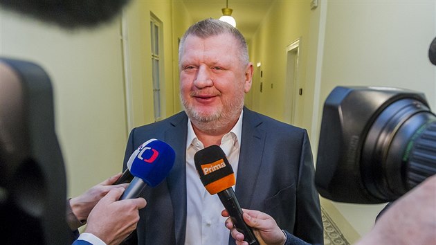 Ivo Rittig ped jednnm Mstskho soudu v Praze (9. ledna 2017)