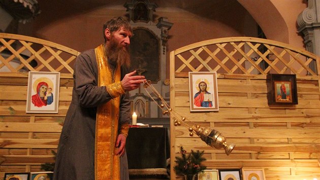 Pravoslavn poprv oslavili pravoslavn Vnoce v eskm kostele v Novch Hamrech.