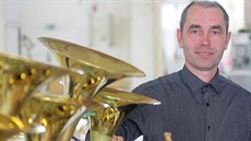 Jednatel kraslické společnosti Amati - Denak Jiří Štípek. Jednatel kraslické společnosti Amati - Denak Jiří Štípek.