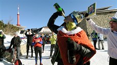 Král Lysé hory Michal Kucha slaví 1000. výstup v roce 2016, kterého dosáhl...