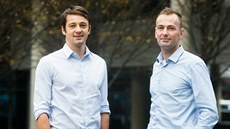 Martin Jahoda (vlevo) a Jan Březina vystudovali Vysokou školu ekonomickou v... Martin Jahoda (vlevo) a Jan Březina vystudovali Vysokou školu ekonomickou v...