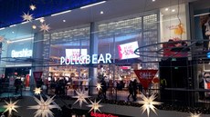 Obchody v Centrum Galerii v Drážďanech se nyní předhánějí ve slevách na zboží. Obchody v Centrum Galerii v Drážďanech se nyní předhánějí ve slevách na zboží.