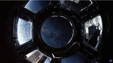 Pohled na Zemi průhledem z ISS Pohled na Zemi průhledem z ISS