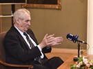 Prezident Milo Zeman pi rozhovoru pro eský rozhlas Plus (11. ledna 2017).