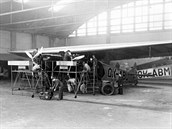 Avia F.VIIb/3m (licence Fokker) eskoslovensk leteck spolenosti v pi...