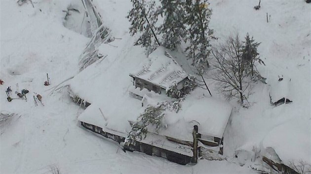 Hotel Rigopiano v italsk provinci Pescara, na kter spadla lavina (19.1.2017)