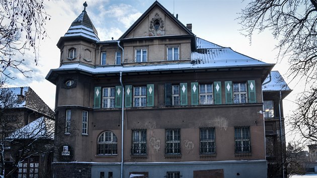 Grossmannova vila byla postavena v roce 1923, mnoho let vak chtr. (12. ledna 2017)