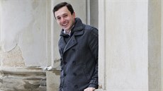 Jan Zástěra převádí staré ruční zápisy duchovních hudebních děl, jež vznikala... Jan Zástěra převádí staré ruční zápisy duchovních hudebních děl, jež vznikala...