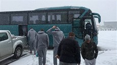 Nymburští basketbalisté na své cestě do Soluně museli vyměnit letadlo za... Nymburští basketbalisté na své cestě do Soluně museli vyměnit letadlo za...