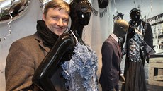 Jiří Moravec a jeho salon. Jiří Moravec a jeho salon.