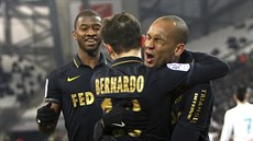 Radost fotbalist Monaka z gólu do sít Marseille.
