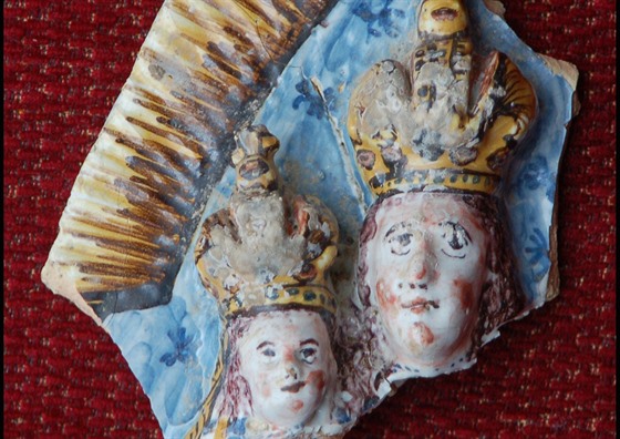 Pi objevu 200 let staré keramiky se archeologm v Prostjov podailo dohledat...