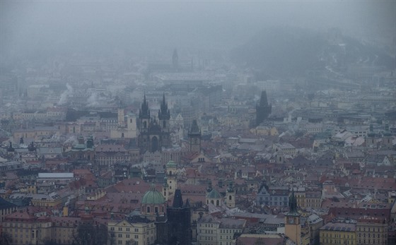 Smog nad Prahou (24.1.2017).