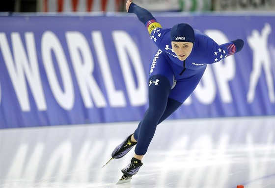 Americká rychlobruslaka Heather Bergsmaová v závod na 1000 metr na Svtovém...