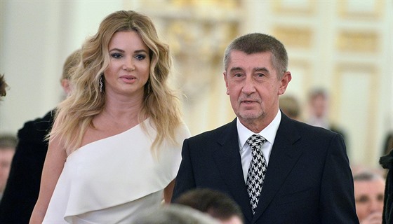 Ministr financí Andrej Babi a Monika Babiová na charitativním plese Miloe a...